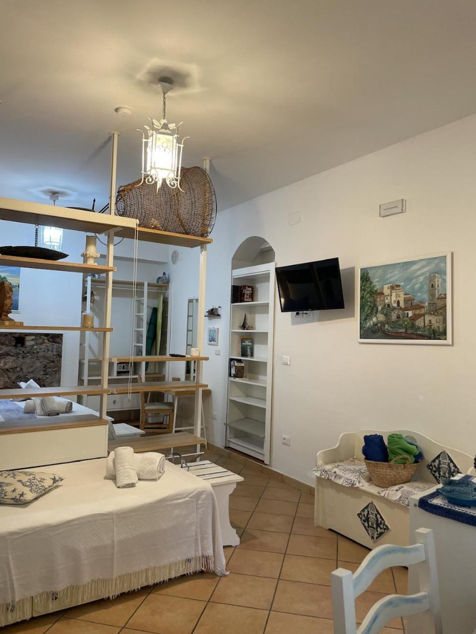 Salu' Apartment ตาออร์มินา ภายนอก รูปภาพ