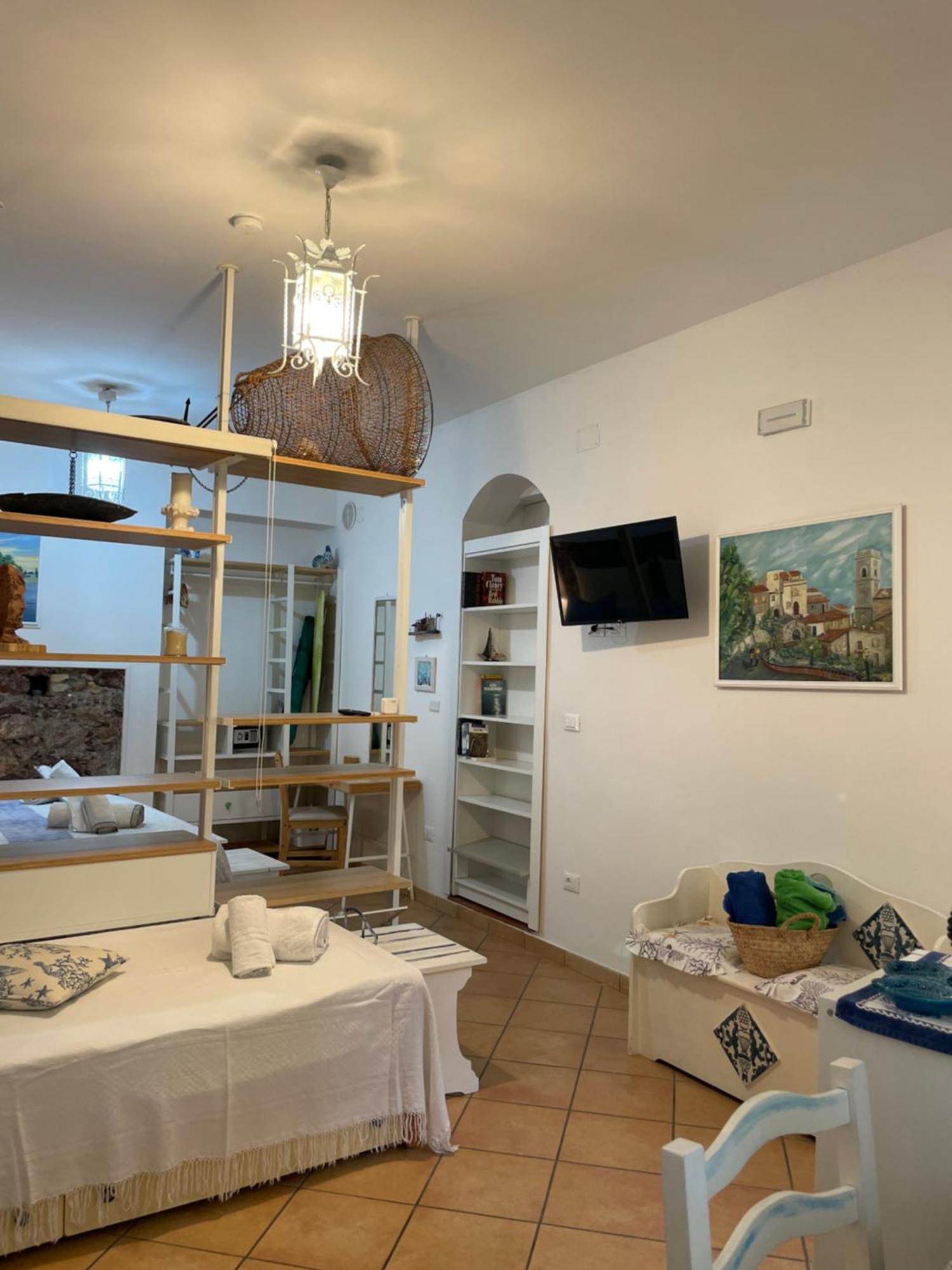 Salu' Apartment ตาออร์มินา ภายนอก รูปภาพ