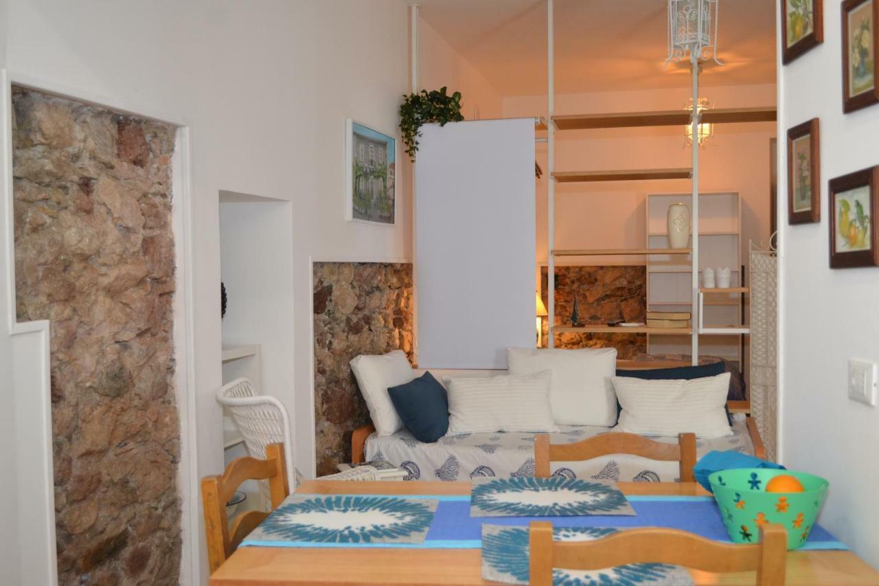 Salu' Apartment ตาออร์มินา ภายนอก รูปภาพ