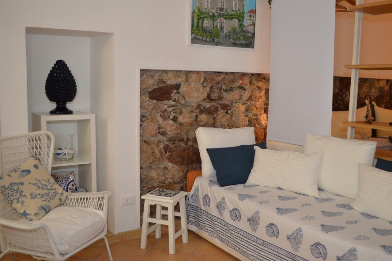Salu' Apartment ตาออร์มินา ภายนอก รูปภาพ